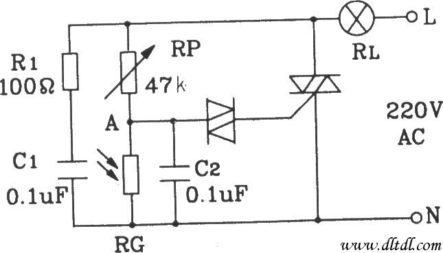 由光敏电阻组成的自动照明灯电路图